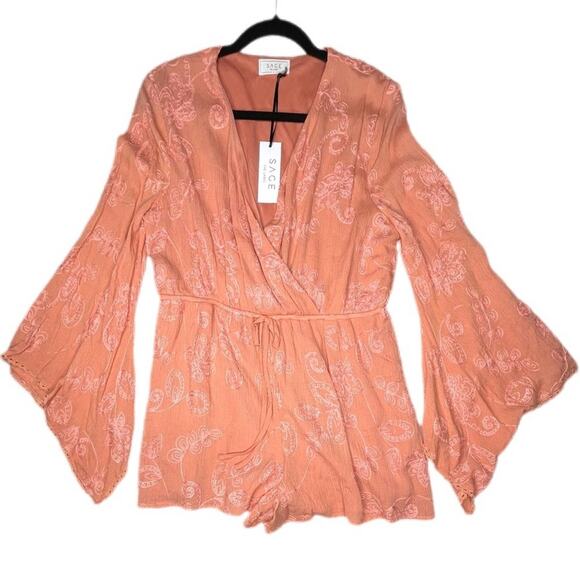 Sage the Label Pink Embroidered Long Sleeve Romper Size Large NWT - Picture 1 of 6